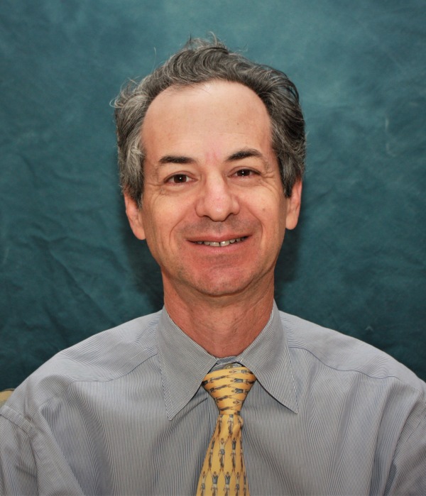 Headshot of Gerald Lipshutz